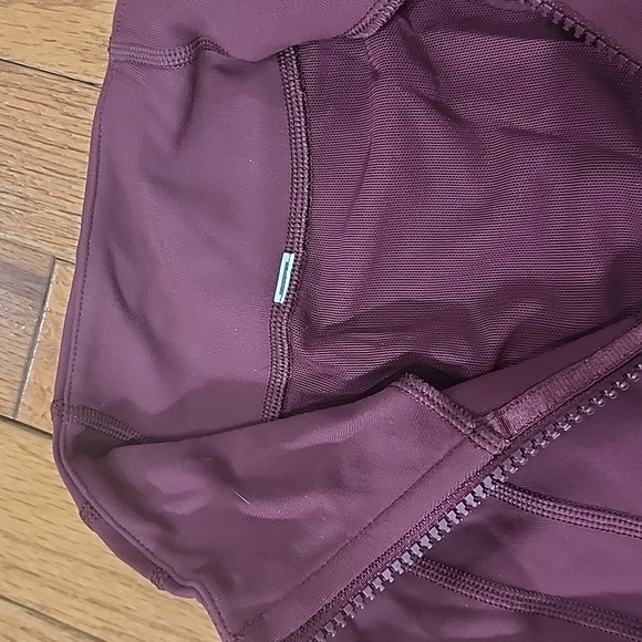 Lululemon Jacket - Picture 7 of 7